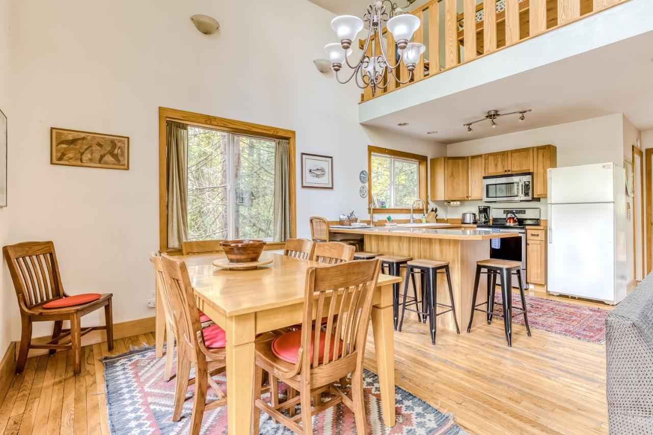 Wildwood Cabin Welches Exterior foto